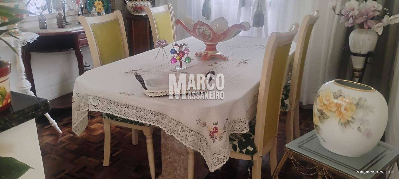 Casa, 3 quartos, 216 m² - Foto 8