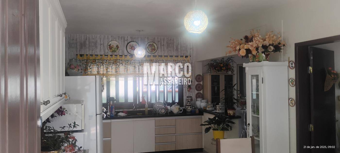 Casa, 3 quartos, 216 m² - Foto 12