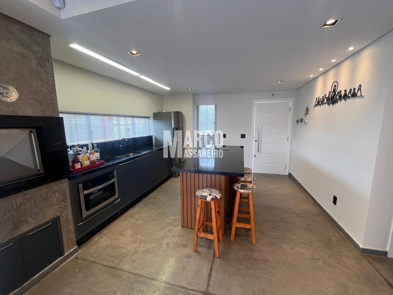 Casa, 7 quartos, 240 m² - Foto 10