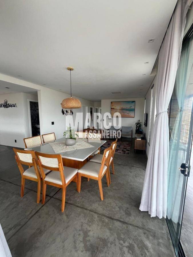 Casa, 7 quartos, 240 m² - Foto 14