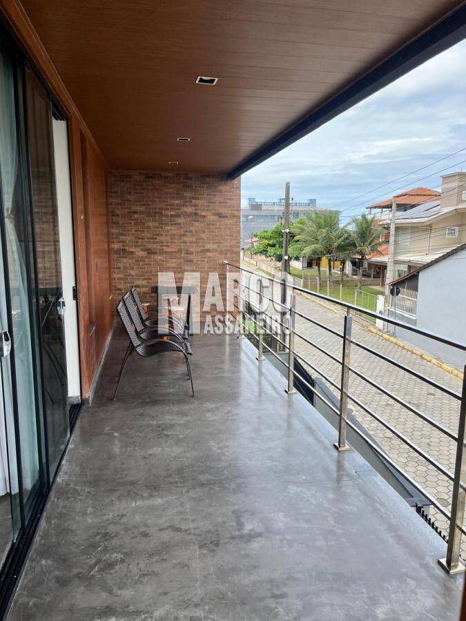Casa, 7 quartos, 240 m² - Foto 24