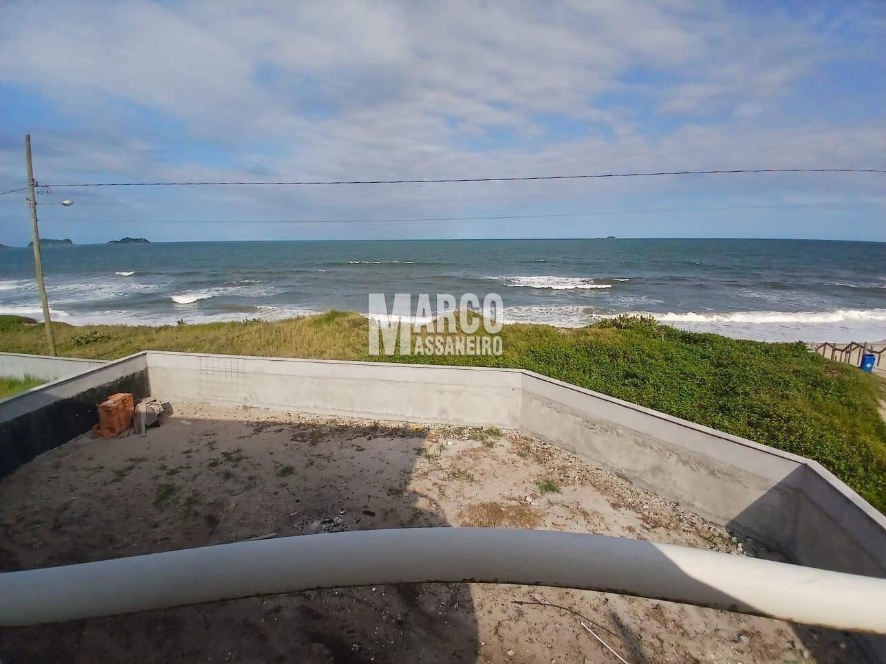 Casa, 3 quartos, 96 m² - Foto 1