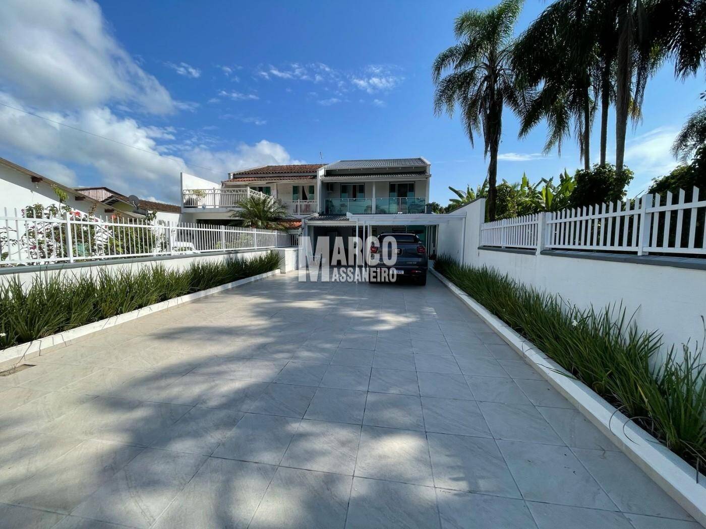 Casa, 3 quartos, 177 m² - Foto 1