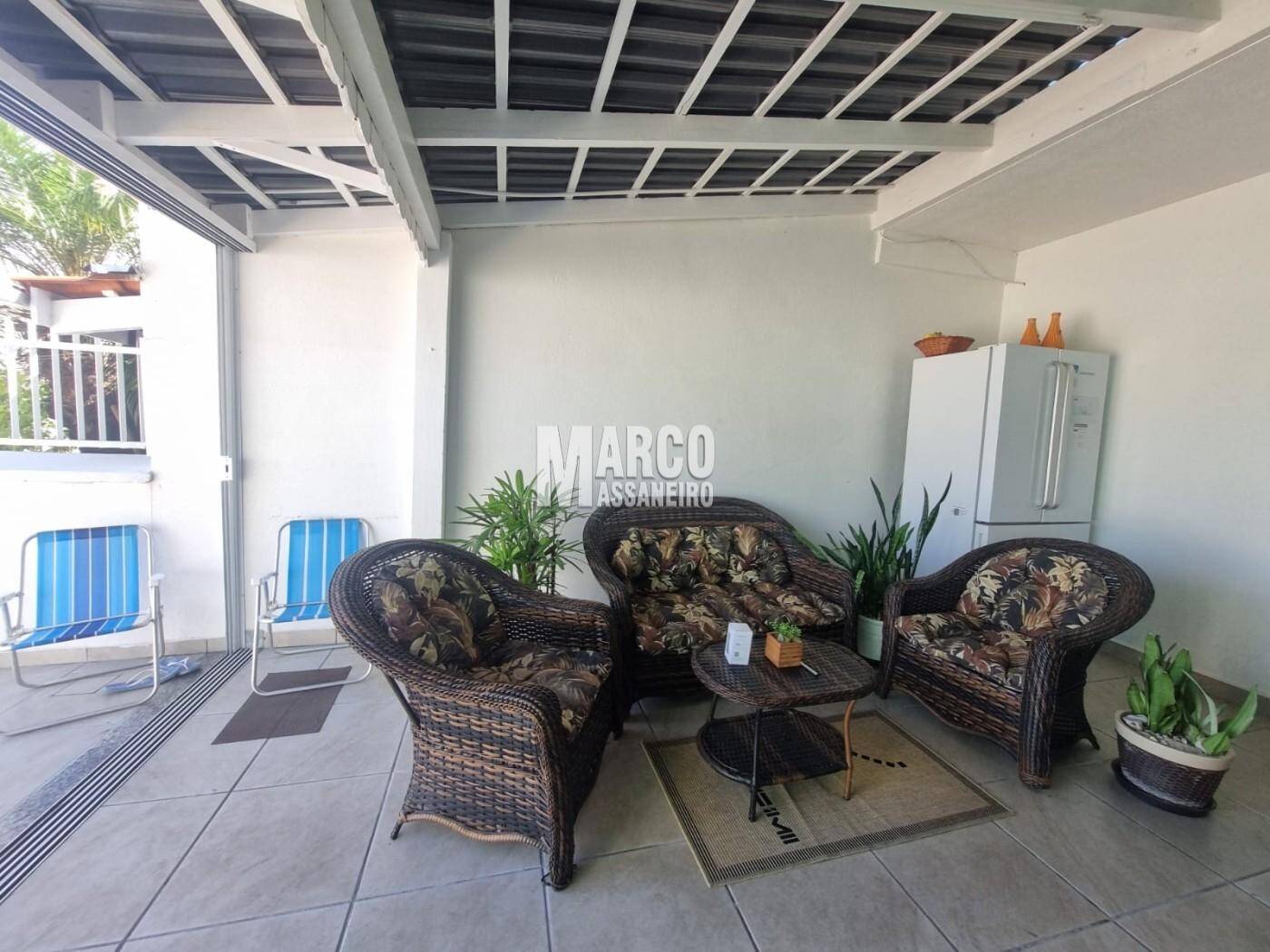 Casa, 3 quartos, 177 m² - Foto 2