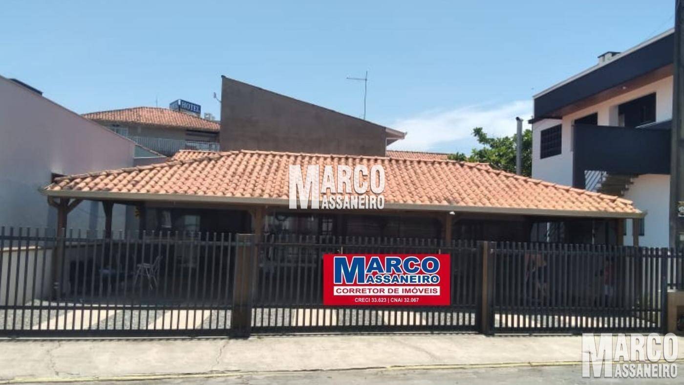 Casa, 4 quartos - Foto 1