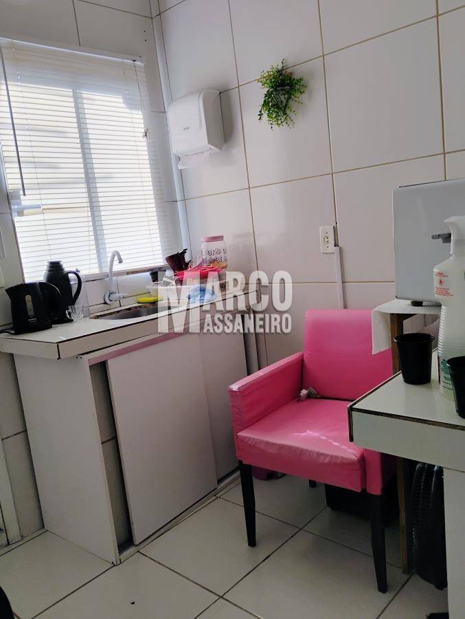 Casa, 6 quartos, 320 m² - Foto 17