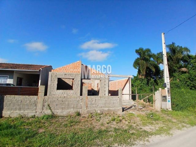 Casa para Venda em Balneário Barra do Sul / SC no bairro Cen