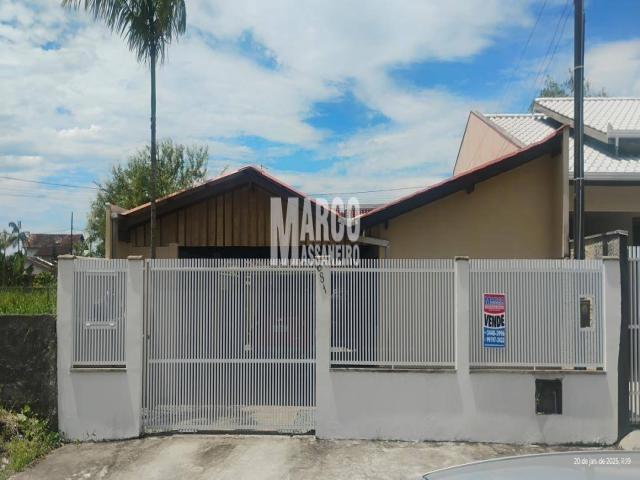 Casa para Venda em Balneário Barra do Sul / SC no bairro Cos