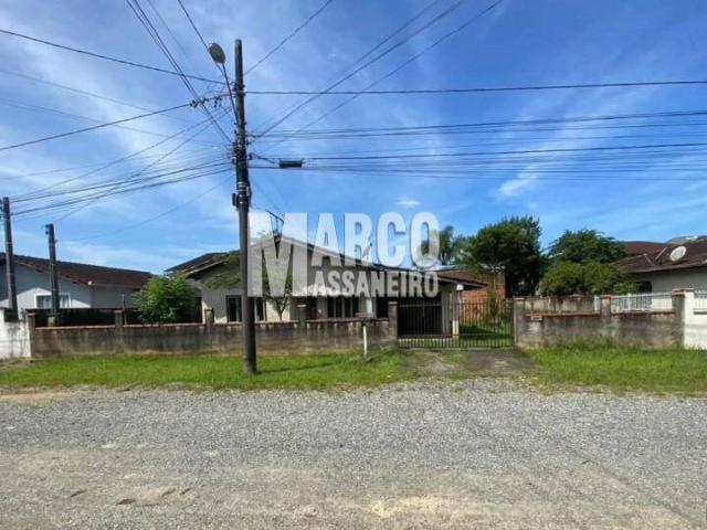 Casa para Venda em Balneário Barra do Sul / SC no bairro PET