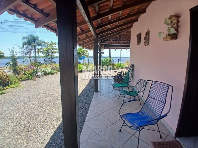 Casa para Venda em Balneário Barra do Sul - 4