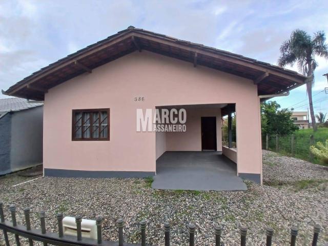 Casa para Venda em Balneário Barra do Sul / SC no bairro Sal
