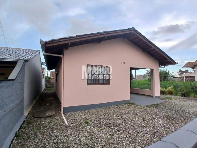 #834 - Casa para Venda em Balneário Barra do Sul - SC