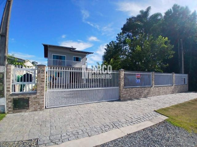 Casa para Venda em Balneário Barra do Sul / SC no bairro Pin