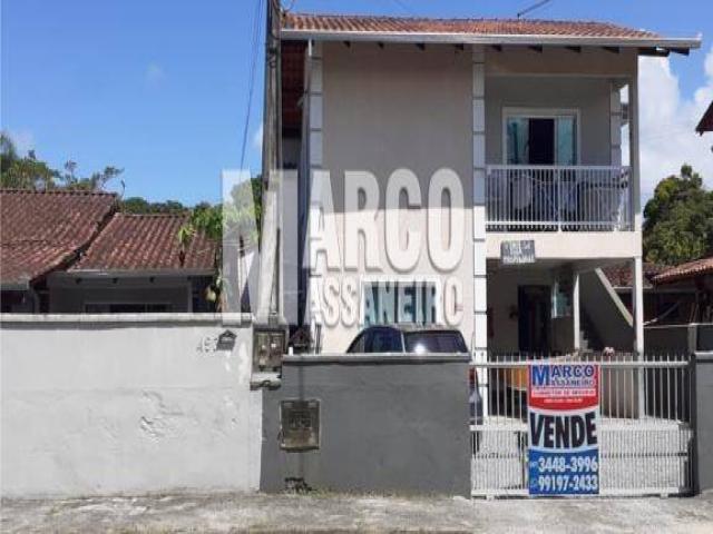Casa para Venda em Balneário Barra do Sul / SC no bairro Pin