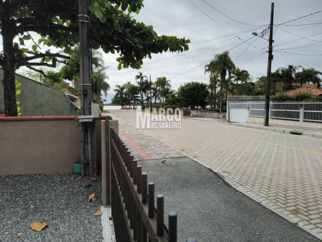 Casa para Venda em Balneário Barra do Sul - 5
