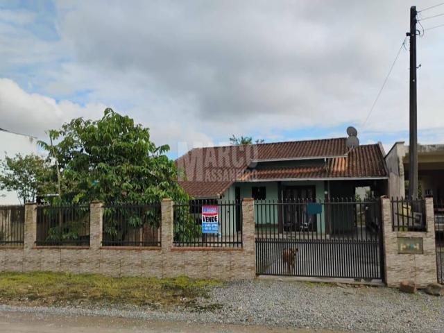 Casa para Venda em Joinville / SC no bairro Jardim Paraíso