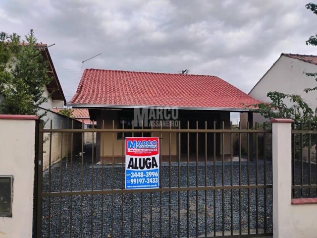 #AL50 - Casa para Locação em Balneário Barra do Sul - SC