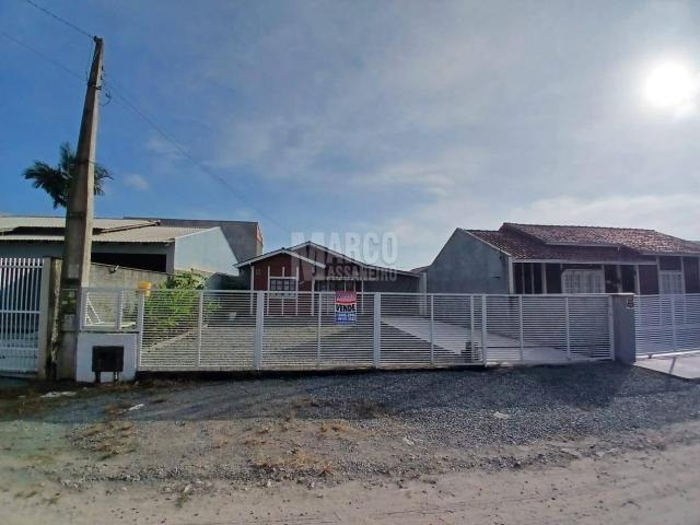 Casa para Venda em Balneário Barra do Sul / SC no bairro Pin