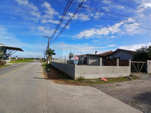 Casa para Venda em Araquari / SC no bairro BARRA DO RIO ITAP