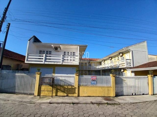 #880 - Casa para Venda em Balneário Barra do Sul - SC