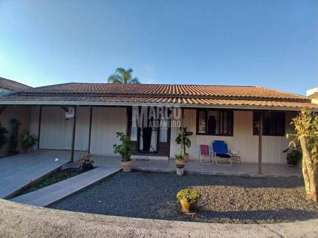 #884 - Casa para Venda em Balneário Barra do Sul - SC