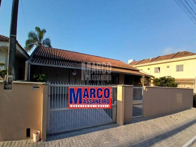 #884 - Casa para Venda em Balneário Barra do Sul - SC