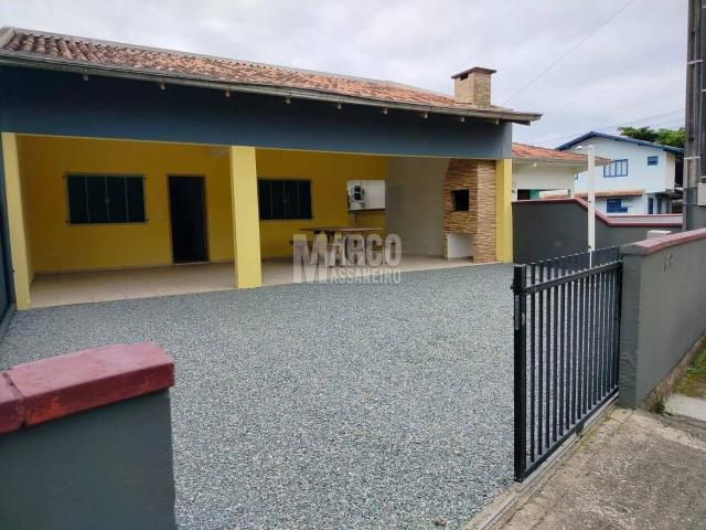 #886 - Casa para Venda em Balneário Barra do Sul - SC - 2