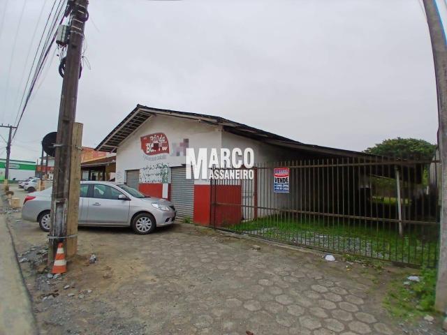 Casa para Venda em Balneário Barra do Sul / SC no bairro Cen