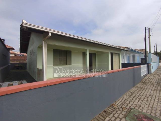 #996 - Casa para Venda em Balneário Barra do Sul - SC