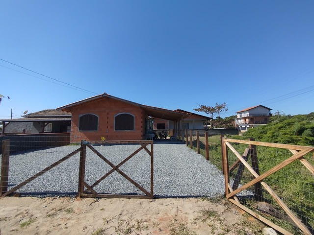 Casa para Venda na Salinas em Balneário Barra do Sul Sc