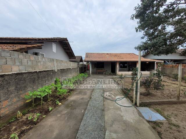 #918 - Casa para Venda em Balneário Barra do Sul - SC