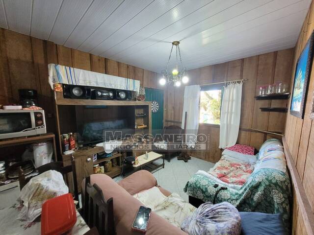 #922 - Casa para Venda em Balneário Barra do Sul - SC