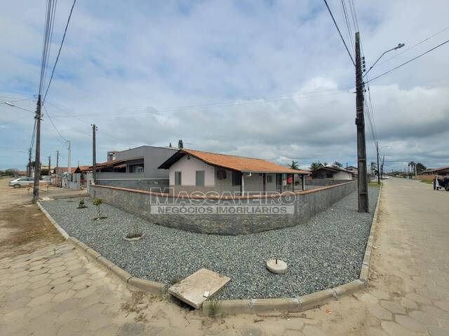 #926 - Casa para Venda em Balneário Barra do Sul - SC