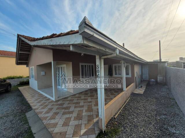 #927 - Casa para Venda em Balneário Barra do Sul - SC