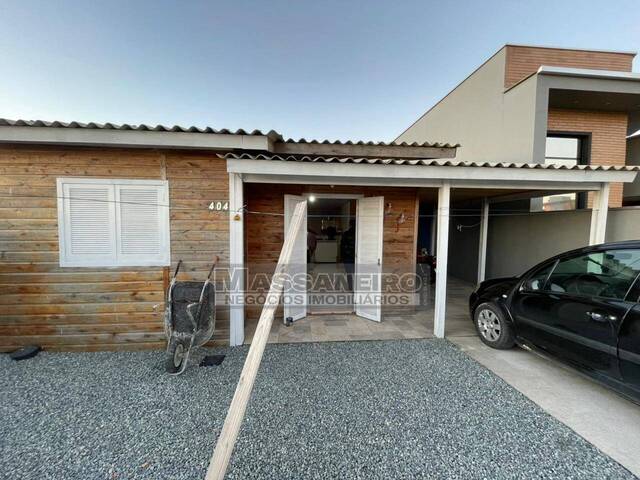 #935 - Casa para Venda em Araquari - SC