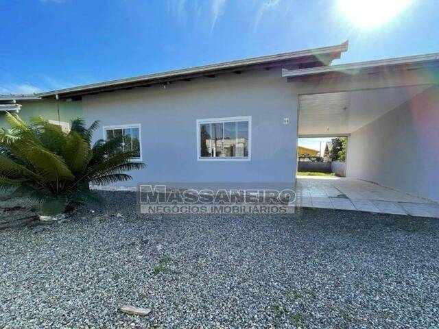 #937 - Casa para Venda em Balneário Barra do Sul - SC