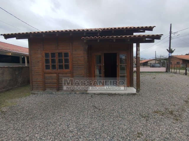 #AL64 - Casa para Venda em Balneário Barra do Sul - SC