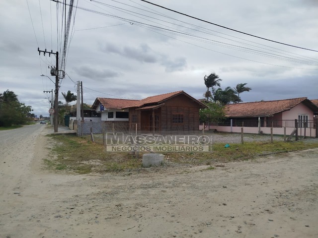 #AL64 - Casa para Venda em Balneário Barra do Sul - SC