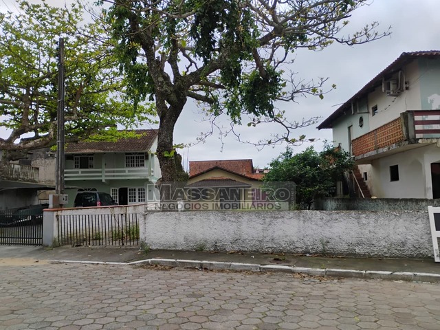#952 - Casa para Venda em Balneário Barra do Sul - SC