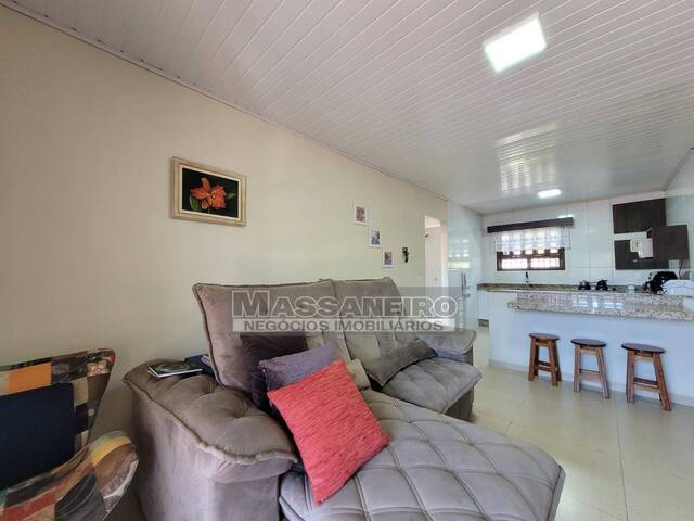 Casa para Venda em Balneário Barra do Sul - 4