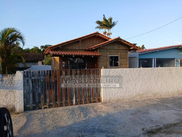 Venda em Costeira - Balneário Barra do Sul