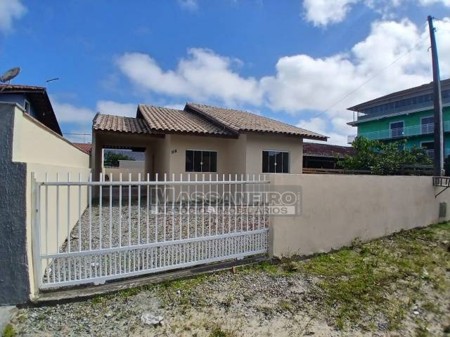 #985 - Casa para Venda em Balneário Barra do Sul - SC