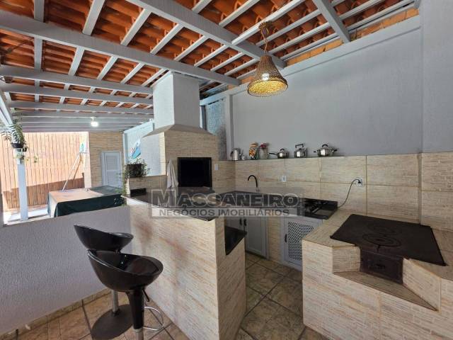 Casa para Venda em Balneário Barra do Sul - 5