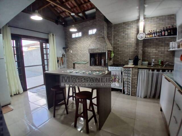 #1020 - Casa para Venda em Balneário Barra do Sul - SC