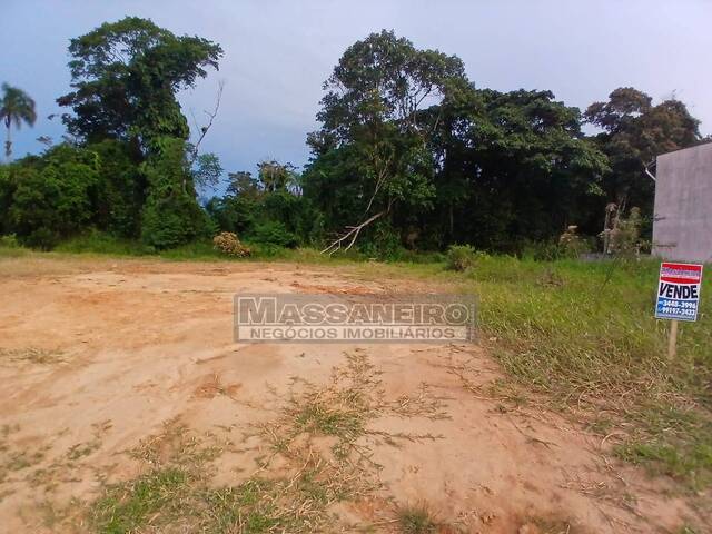 Terreno aterrado à venda na Costeira em Barra do Sul Sc