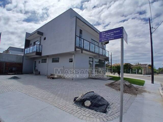 #1016 - Casa para Venda em Balneário Barra do Sul - SC