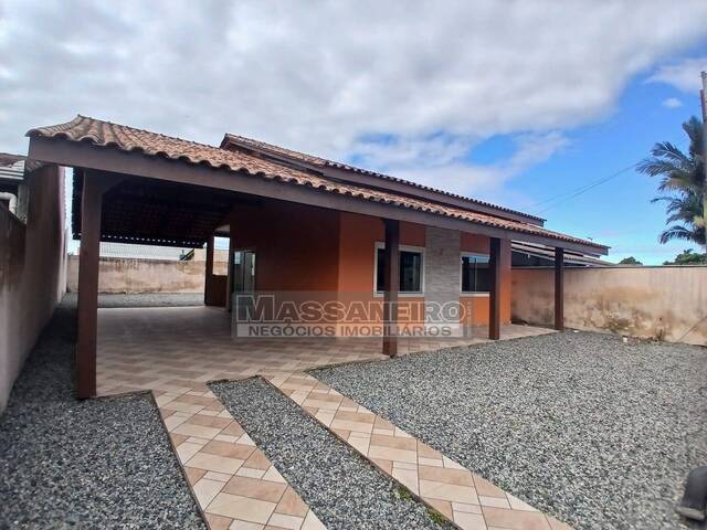 #1037 - Casa para Venda em Balneário Barra do Sul - SC