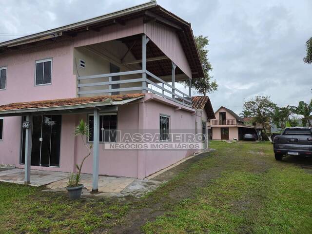 Casa para Venda em Balneário Barra do Sul - 4
