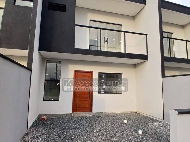 #793 - Casa geminada para Venda em Balneário Barra do Sul - SC