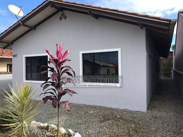 Casa para Venda em Balneário Barra do Sul - 3